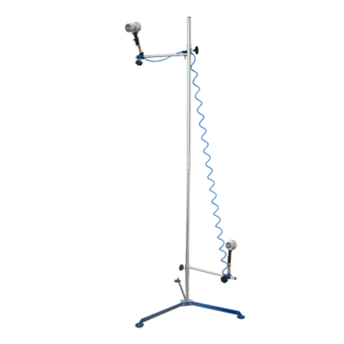 Support avec les accessoires